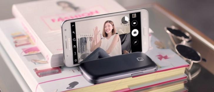 Ternyata Samsung Galaxy J7 Hanya Dibekali RAM 2GB!