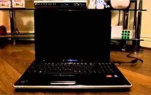 Ilustrasi laptop yang mengalami Black Screen (FOTO: pinterest)