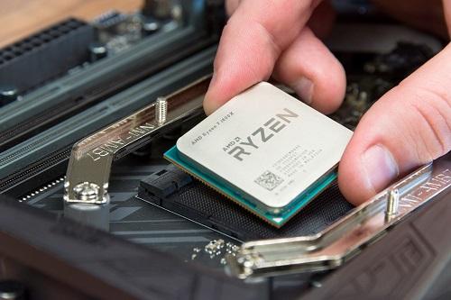 Gokil, Pria Ini Bongkar Isi dari Prosesor AMD Ryzen!