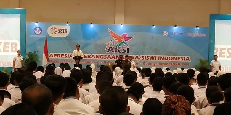 Presiden Jokowi Minta Diajari Mobile Legends Kepada Putranya Kaesang