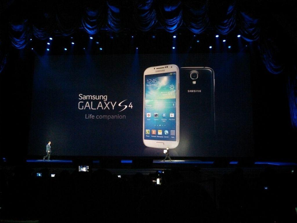 Bos HTC `Ngakak` Liat Peluncuran Samsung Galaxy S IV