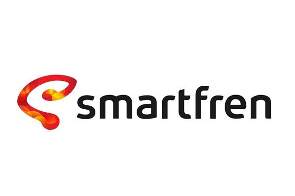 Smartfren Raih Penghargaan Best CDMA Phone di Indonesia Cellular Award 2013