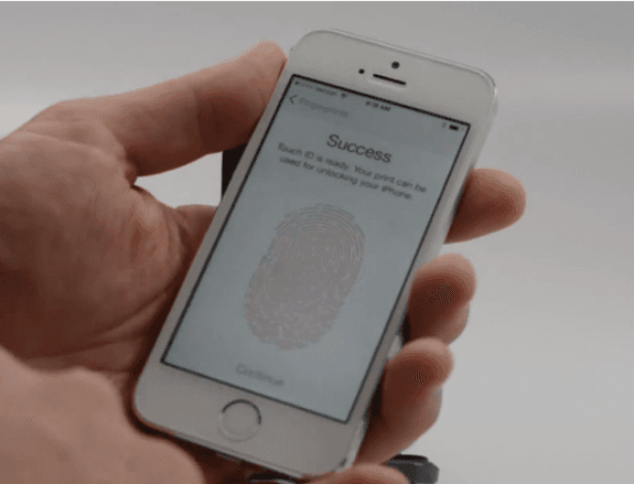 Waduh, Sistem Keamanan Fingerprint iPhone 5S Bobol?