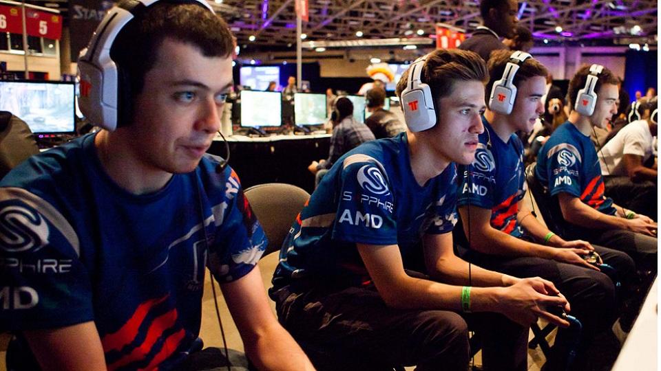 Pemerintah Thailand Mata-Matai Pemain Game Online