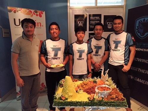 Lantunan Doa Iringi Perjuangan Jakarta Trinity di Turnamen Fifa Online 3 EA Championship Cup!