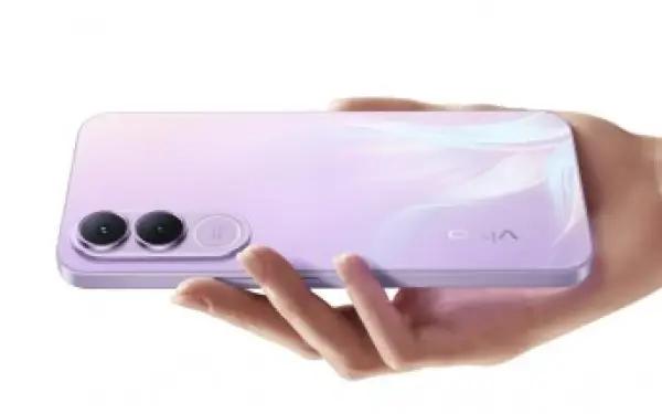 Vivo V70 FE Resmi Meluncur dengan Kamera 200MP dan Baterai 7000 mAh (FOTO: gsmarena)