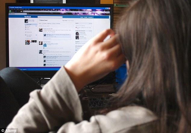 Remaja Gantung Diri Lantaran Dilarang Bermain Facebook!